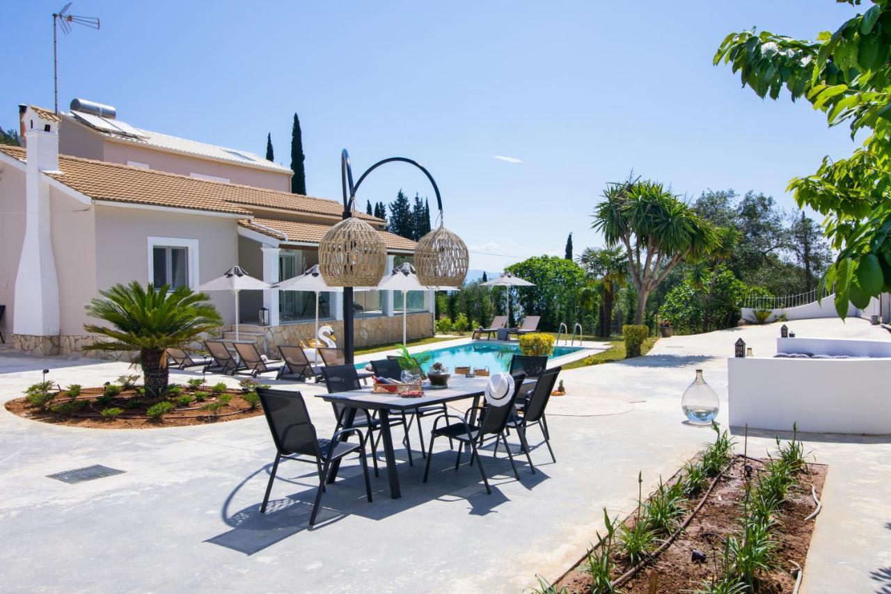 Grande Terra Villas With Swimming Pool Spartylas Eksteriør bilde
