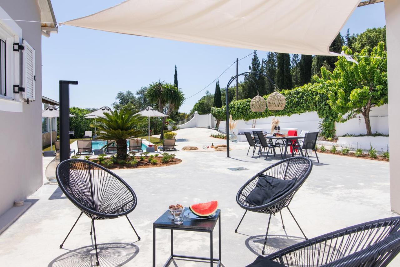 Grande Terra Villas With Swimming Pool Spartylas Eksteriør bilde