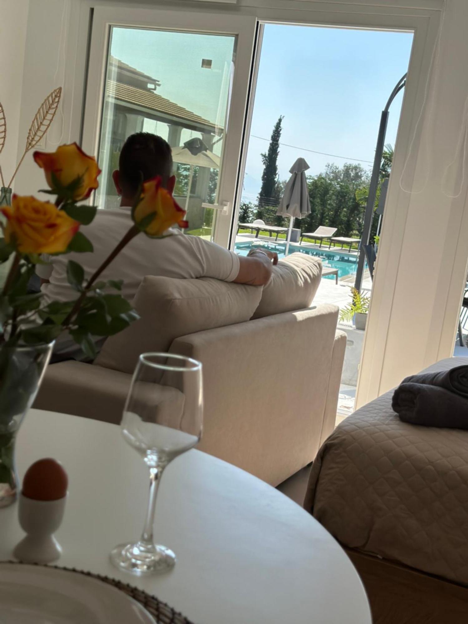 Grande Terra Villas With Swimming Pool Spartylas Eksteriør bilde